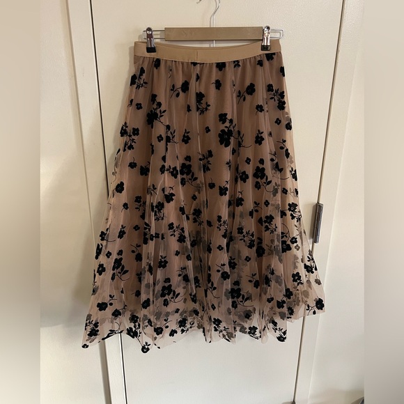 Chicwish Black and brown Floral Maxi Skirt - Picture 3 of 12